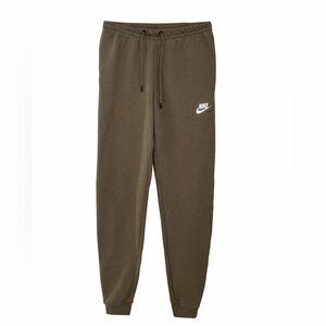 Nike Club Fleece Joggers – XS – Olive Green